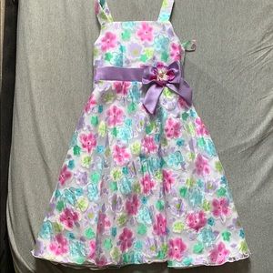 Beautiful flower sleeveless dress size 5